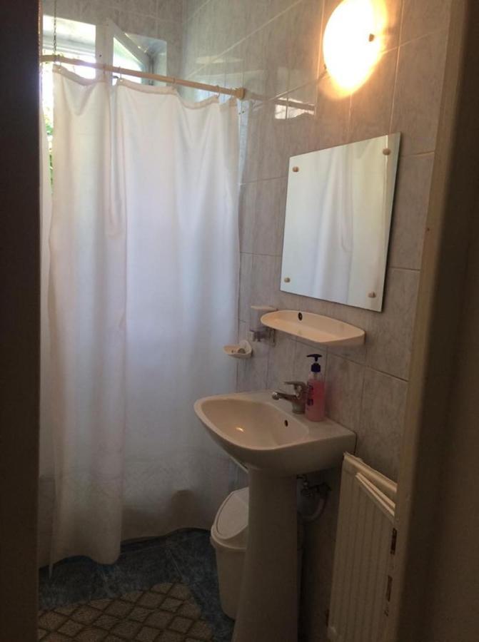 Manyi Villa バイレ・トゥシュナド エクステリア 写真