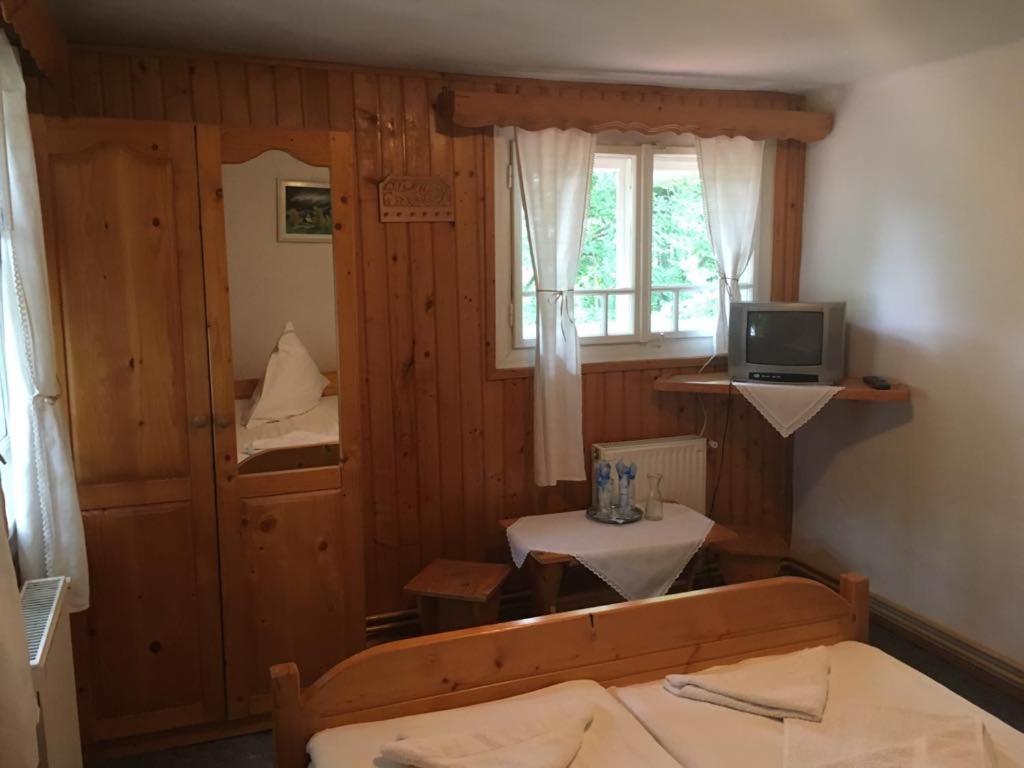 Manyi Villa バイレ・トゥシュナド エクステリア 写真